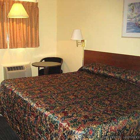 Guest House Motel Chanute Szoba fotó